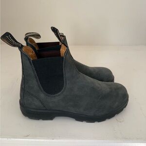 Blundstone Women's Chukka Boots in Dark Gray